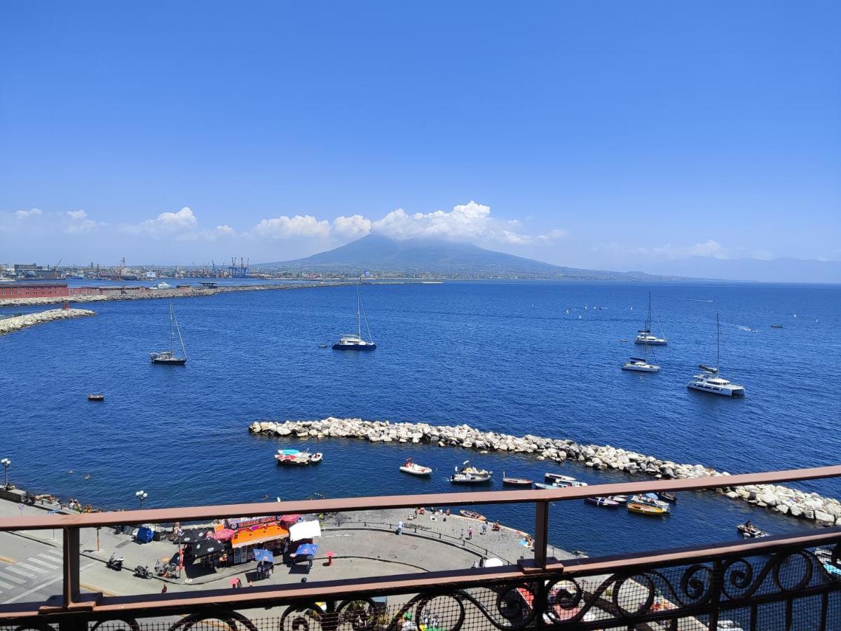 Santa Lucia Luxury Apartment Naples Exterior photo