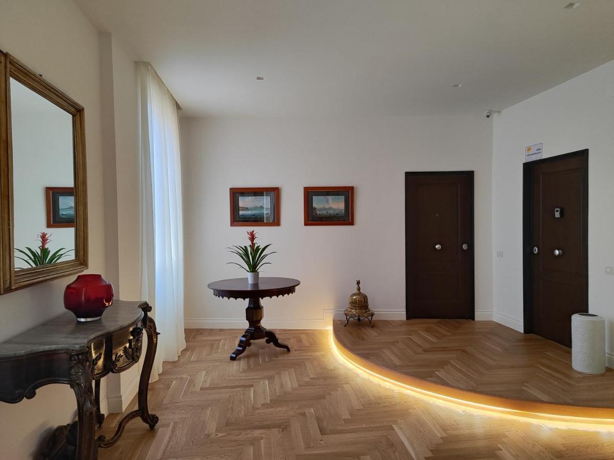 Santa Lucia Luxury Apartment Naples Exterior photo
