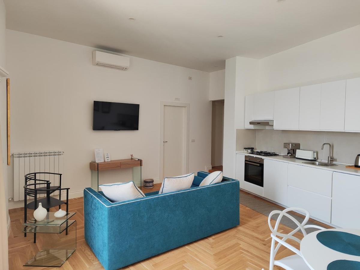 Santa Lucia Luxury Apartment Naples Exterior photo